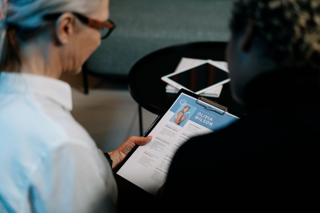 l'impact futur des robots sur le monde du travail compétences requises pauline deroo étudiante marketing digital